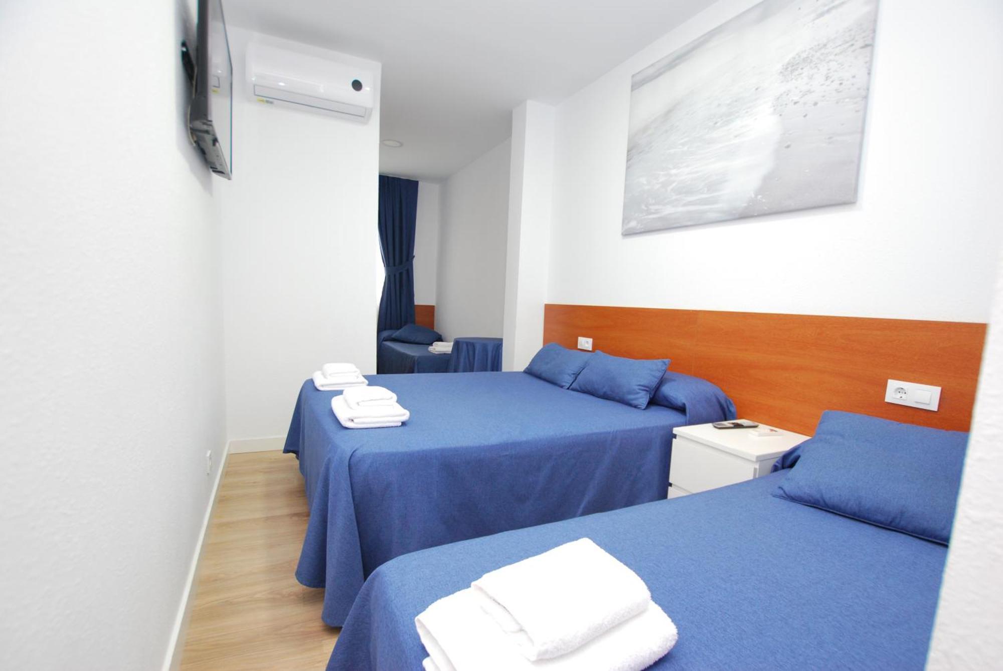 Hotel Tres Leones Виласар-де-Мар Экстерьер фото